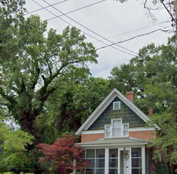 1st image of 409 N Leslie St