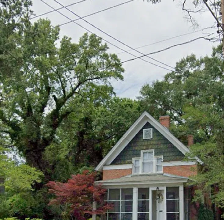 409 N Leslie St