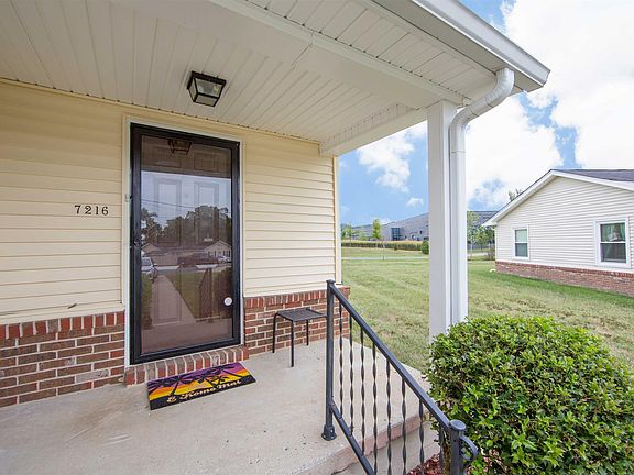 3rd image of 7216 Sheffield Sq