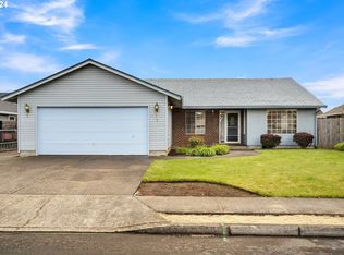 423 SE 7th Ave, Canby, OR 97013