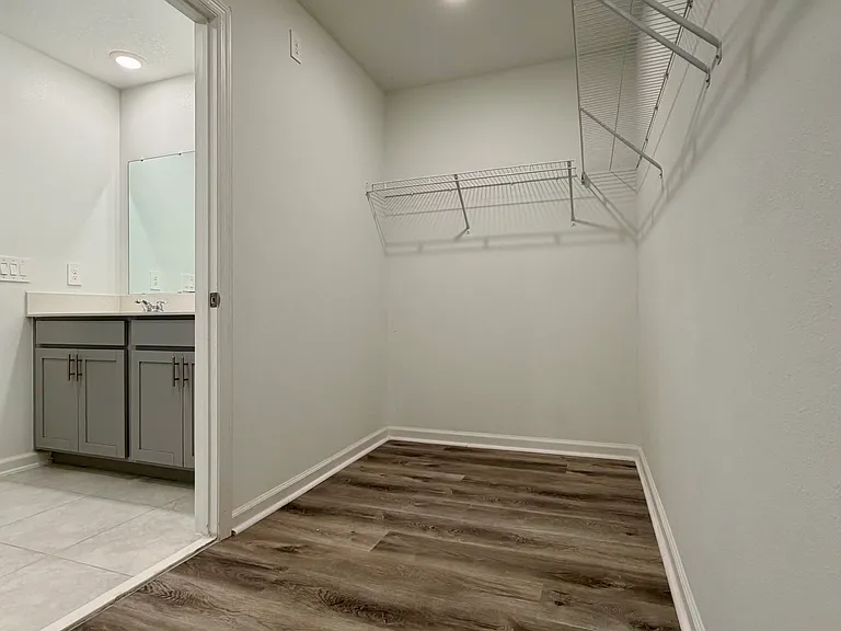 1005 Harold Pass — Photo 37