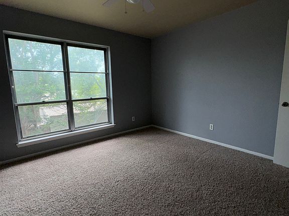 2nd image of 9106 Emberglow Ln #1