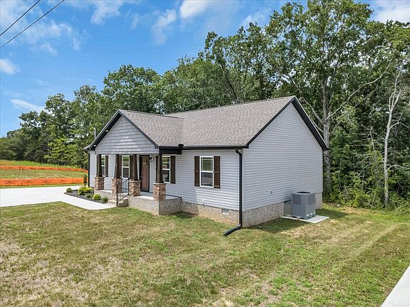 5th image of 112 Demombreum Cir Lot 20
