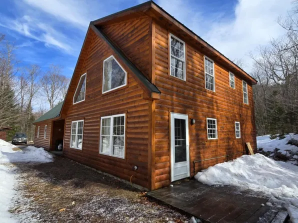 2021 Fox Hollow Road, Carrabassett Valley, ME 04947