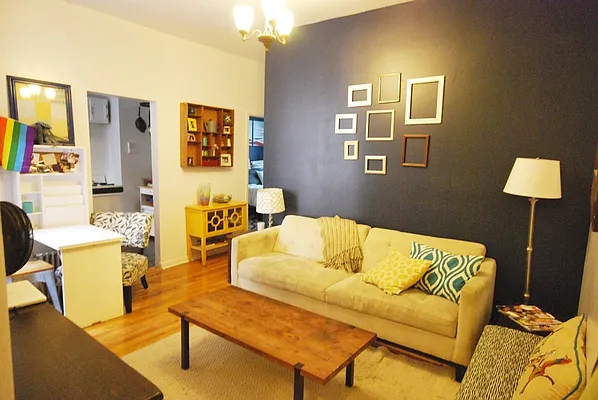 Rented by KYLM, LLC | media 33