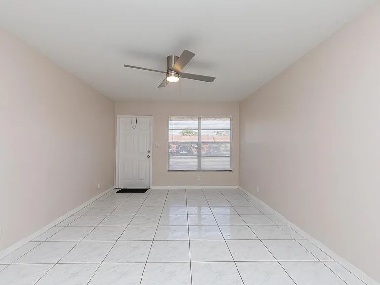 7750 SW 10th Ct #B — Photo 12
