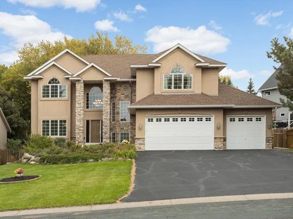 7654 Bennett Ct, Inver Grove Heights, MN 55077
