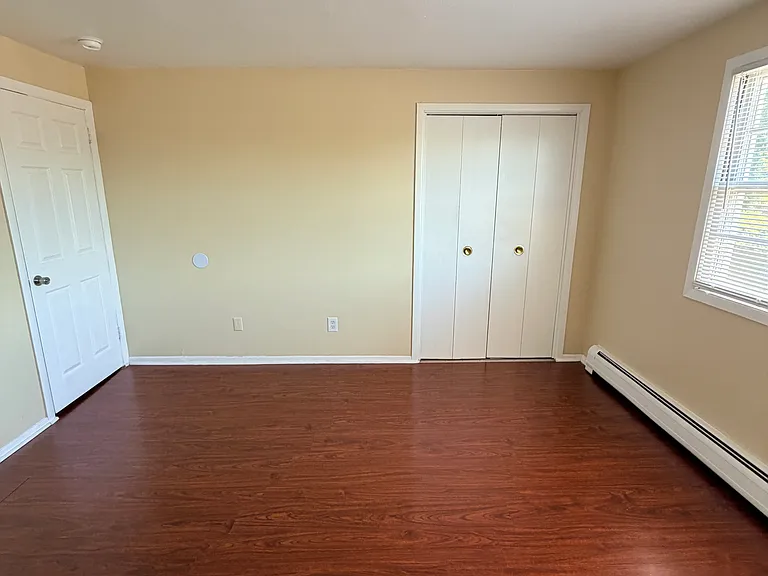 75 Fairview Ave #1-0 — Photo 6