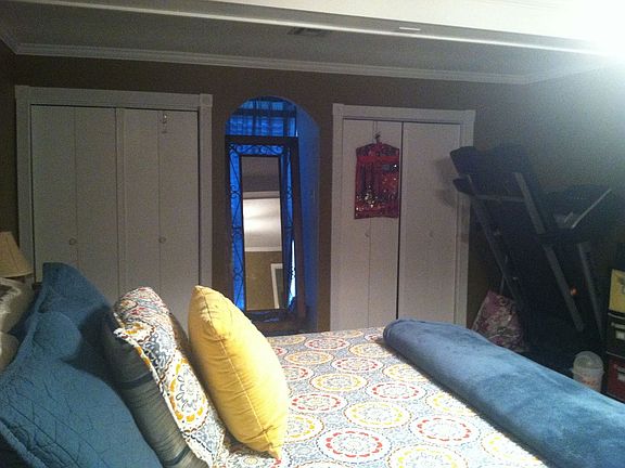 5th image of 137 Lucille St