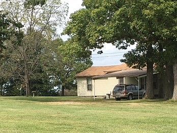 2nd image of 7205 Rosebay Dr