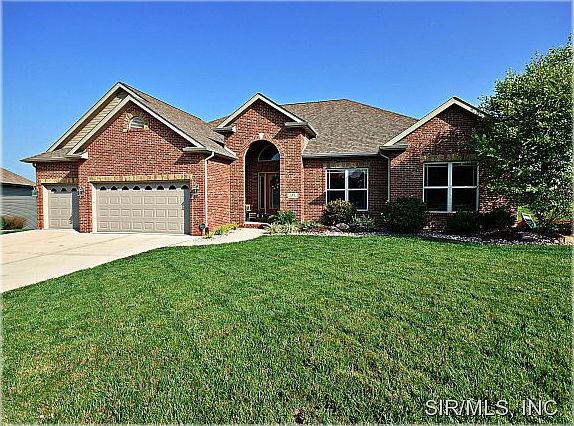 1st image of 145 Stonebridge Crossing Dr