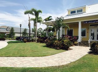 5242 Admiral Pointe Dr, Apollo Beach, FL 33572