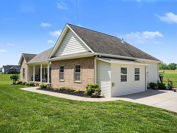 2nd image of 948 Goslin Branch Rd