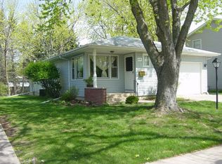 609 Ball Ave, Dekalb, IL 60115