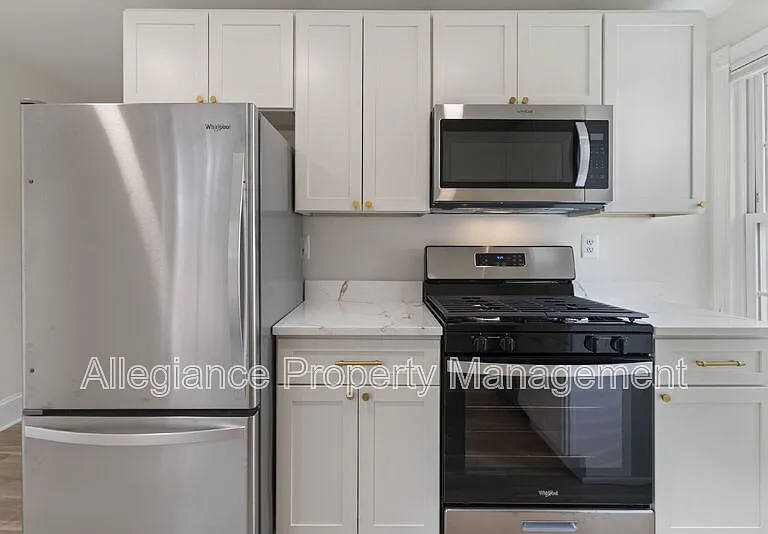 1506 B Mount Vernon Ave — Photo 17