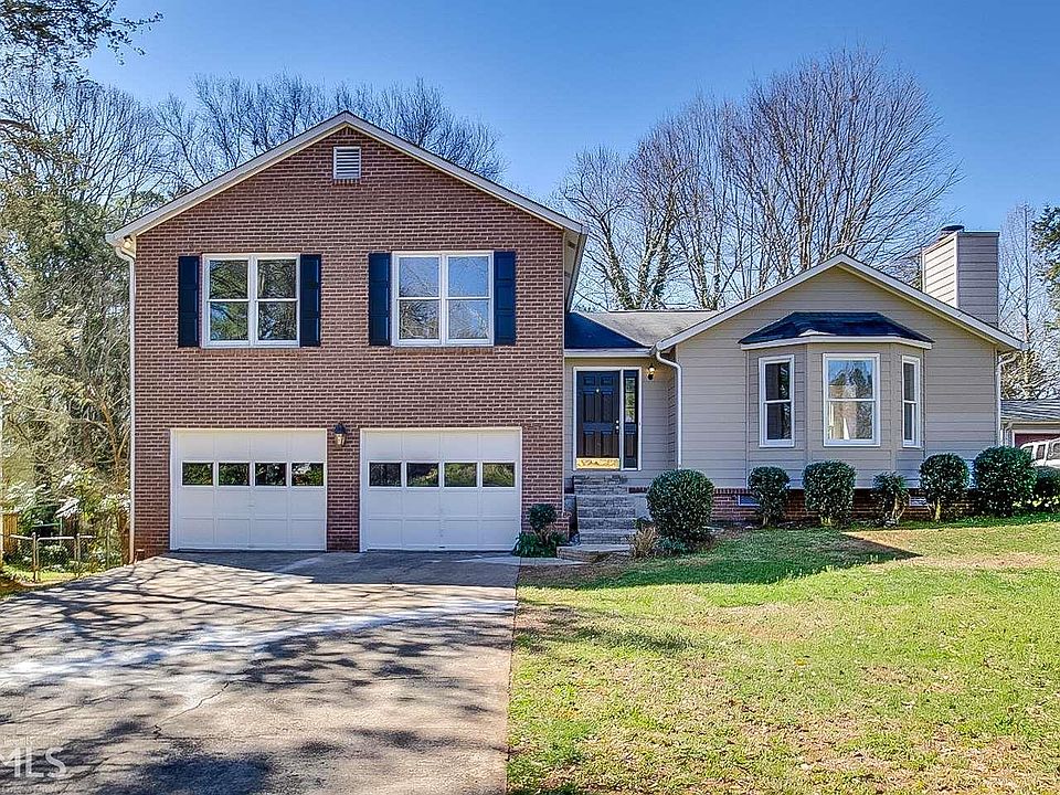 1st image of 451 Hunters Glen Ct