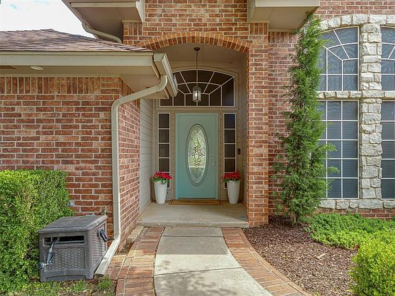 4th image of 15504 Summit Parke Dr