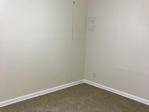 5th image of 214 S 72nd East Ave