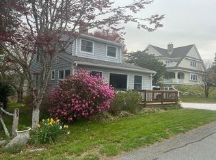 25 Park St, Bourne, MA 02532