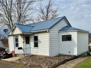 405 15th St, North Apollo, PA 15673