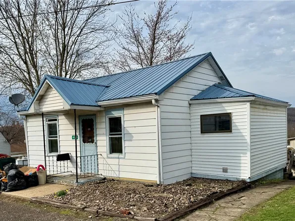 405 15th St, North Apollo, PA 15673