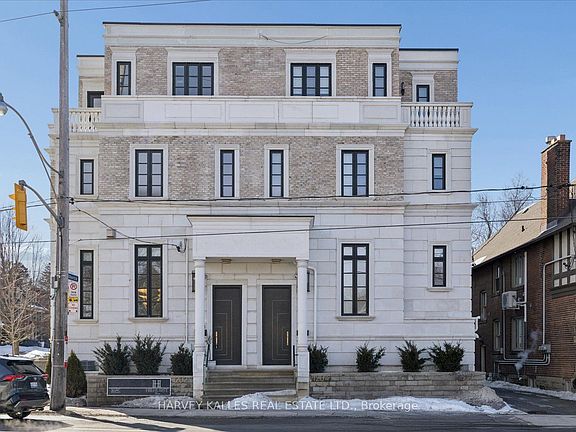 2nd image of 1202 Avenue Rd