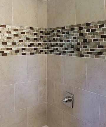 2nd image of 335 Brookdale Cir