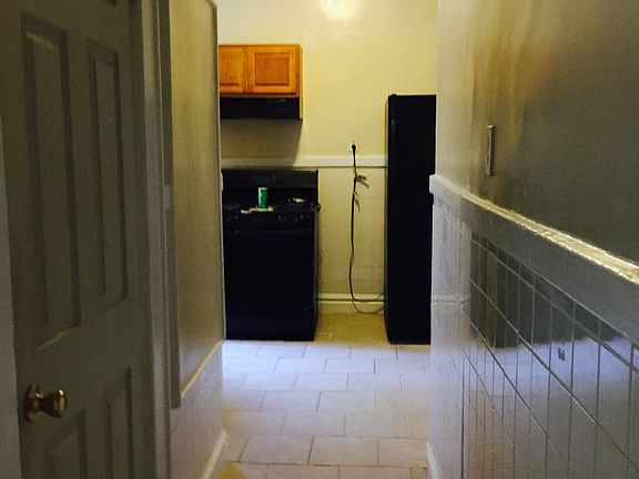 5th image of 103 4th Ave APT 102