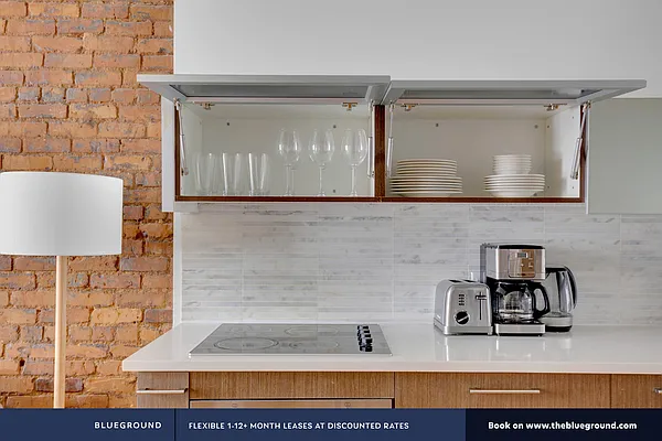 Rented by The Blueground | media 8