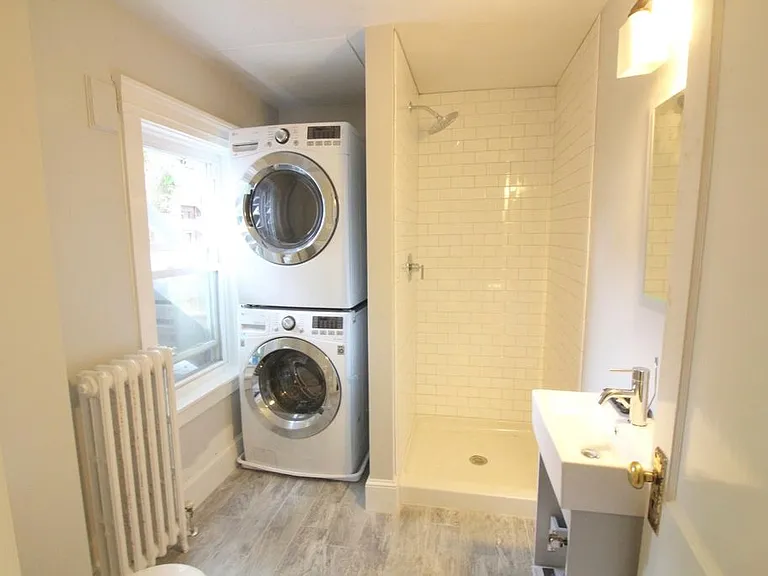 9 Hall Ave #1 — Photo 8