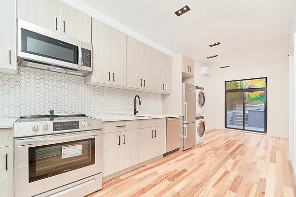 Rented by Keller Williams Realty Empire | media 14