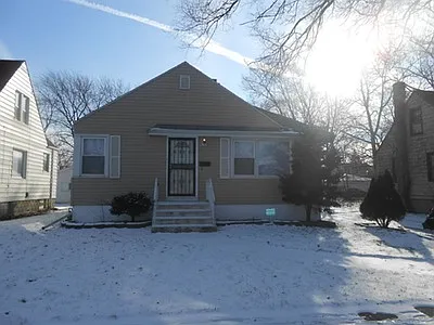 14655 Princeton Ave photo 1