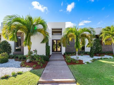 1801 N Lakeside Drive, Lake Worth, FL, 33460