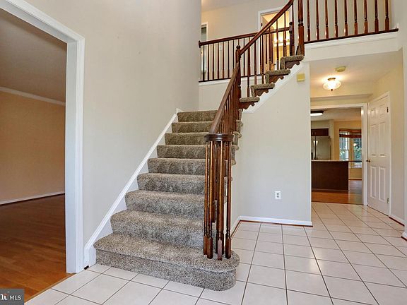 5th image of 8935 Cottongrass St