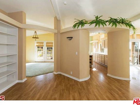 5th image of 9490 Seabreeze Ter