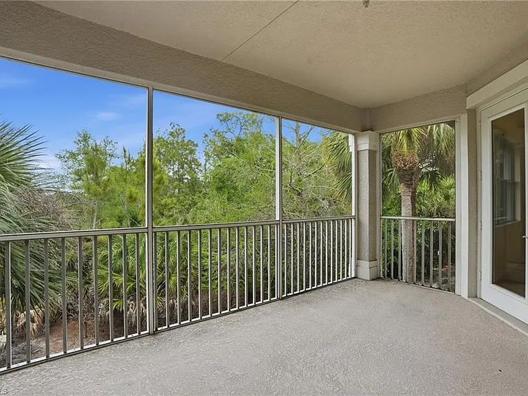 12854 Carrington Cir #7 — Photo 38