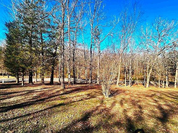 4th image of 86 Cherokee Rd