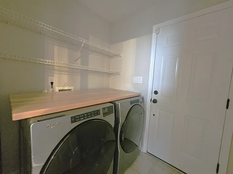 309 Burgamy Way — Photo 15