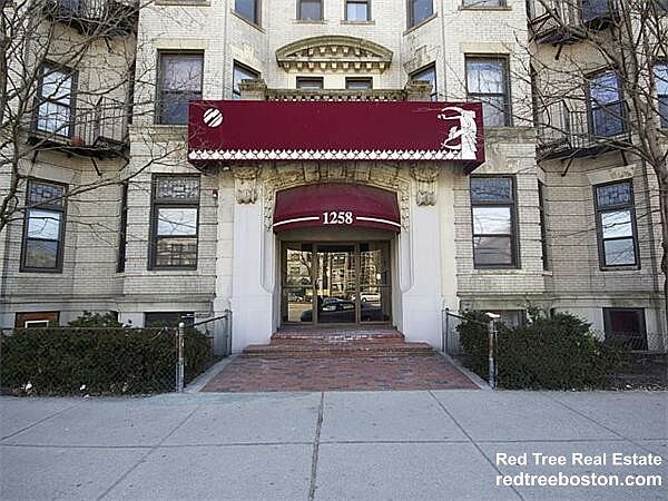2nd image of 1258 Commonwealth Ave APT 25