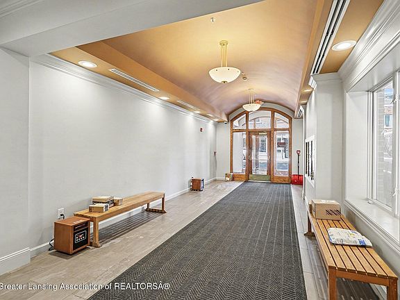 4th image of 220 Mac Ave APT 306