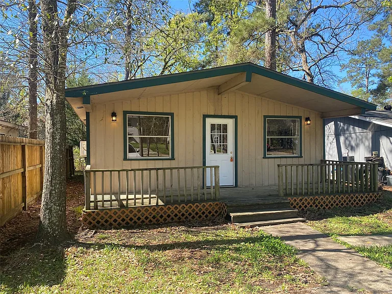 28613 Netawaka Ct — Photo 4