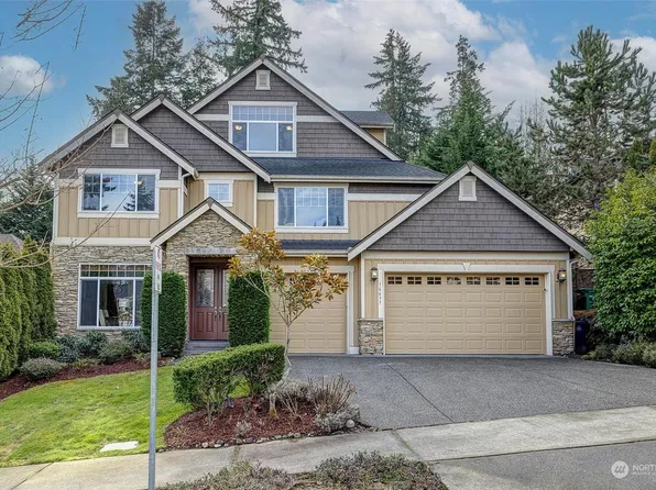 16637 NE 40th Ct, Redmond, WA 98052