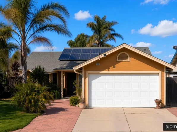 1300 Sussex Ct, King City, CA 93930