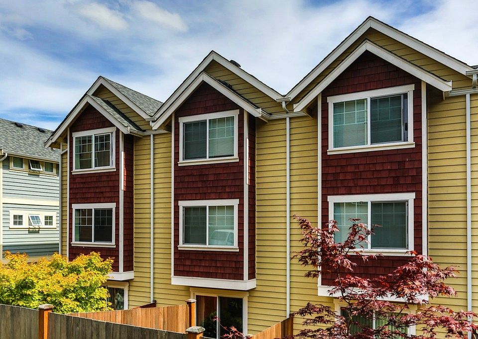 1st image of 12303 10th Pl NE APT C
