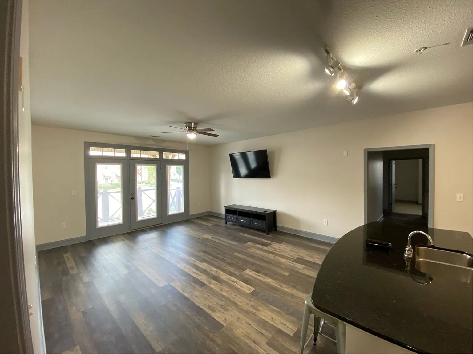 1034 Shoveler Way Unit 1034, Seneca — Photo 4