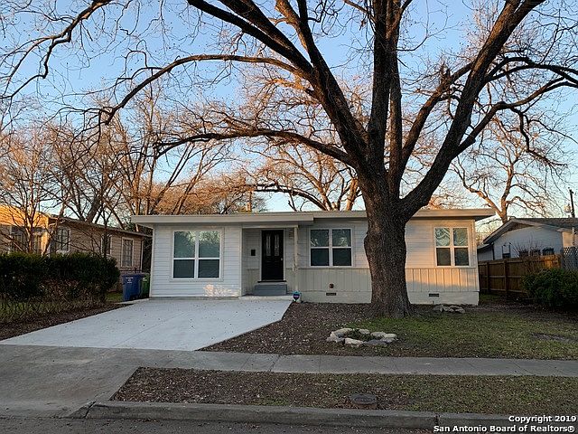 1st image of 303 Adrian Dr
