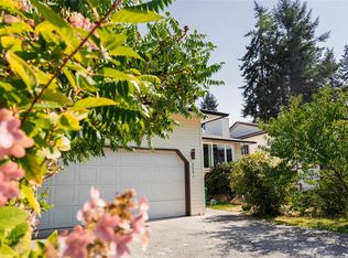 2551 Stampede Trl, Nanaimo, BC V9T 5S4