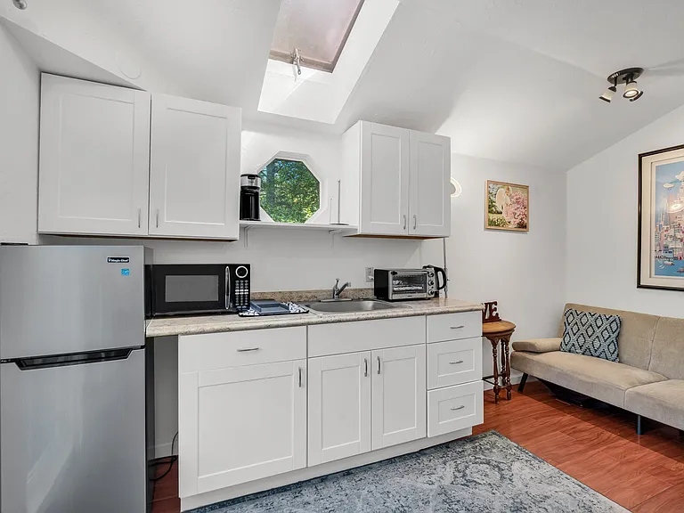 399 Old Mill Pond Rd #2 — Photo 27