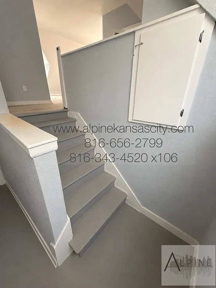 Building Photo - 3509 Lexington Ave #3