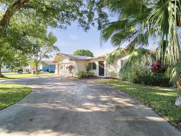 2302 16th St W #2, Palmetto, FL 34221